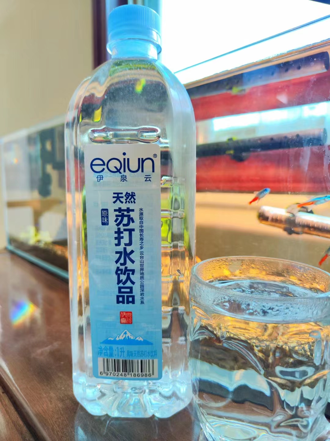 伊泉云天然蘇打水飲品.jpg